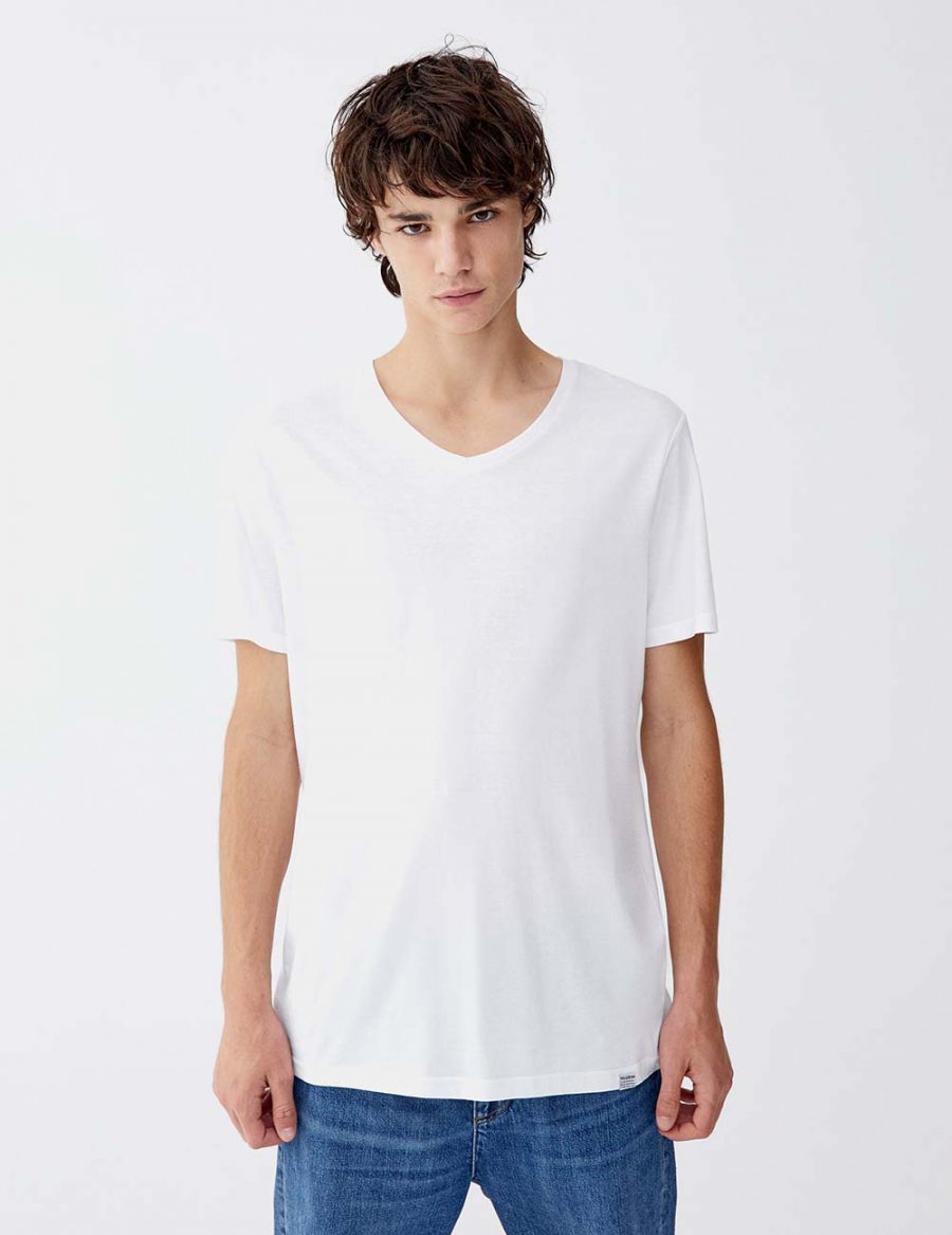 T-shirt with flocked skull